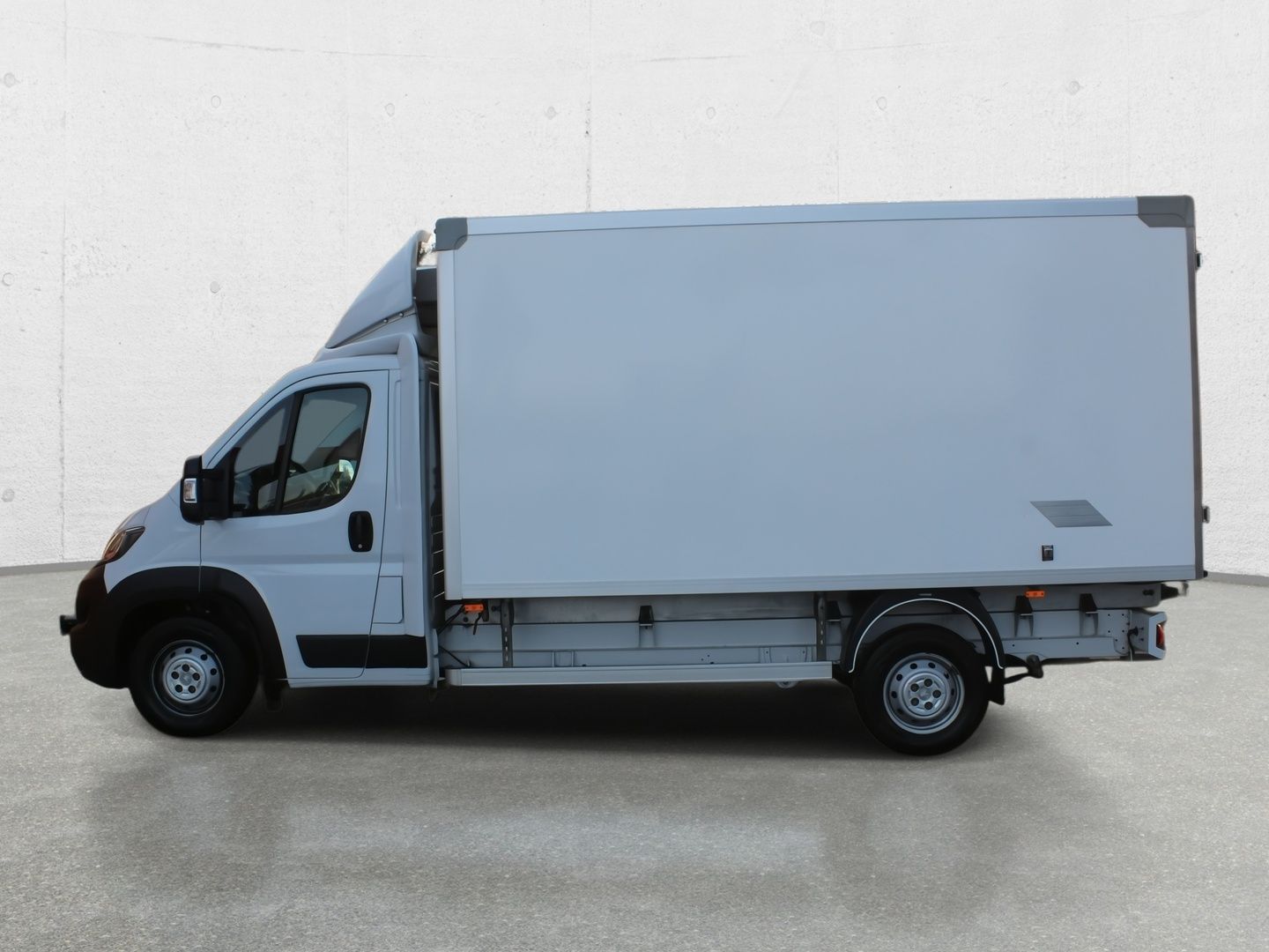 Peugeot Boxer  435 BlueHDi L4 Pro