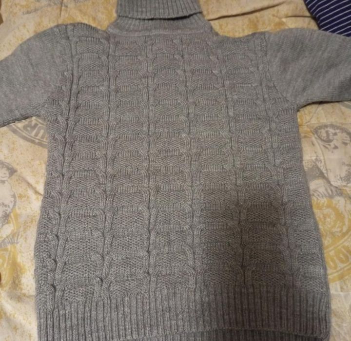 Светр теплий 152-158 см