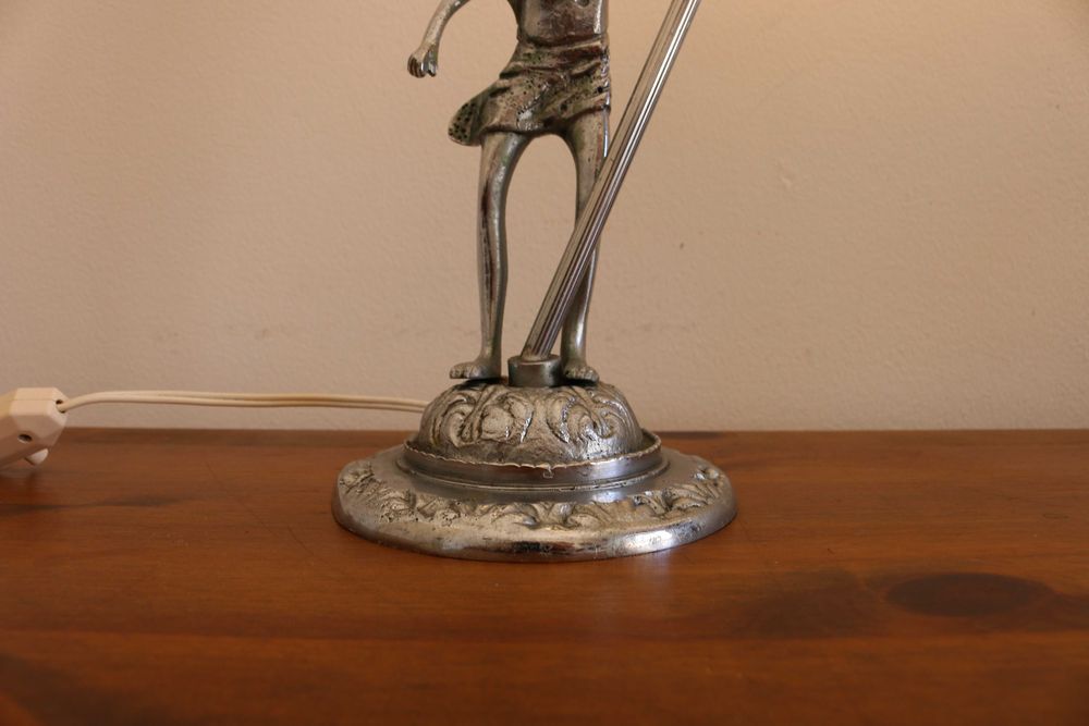 Candeeiro de mesa vintage anos 50 homem-tocha