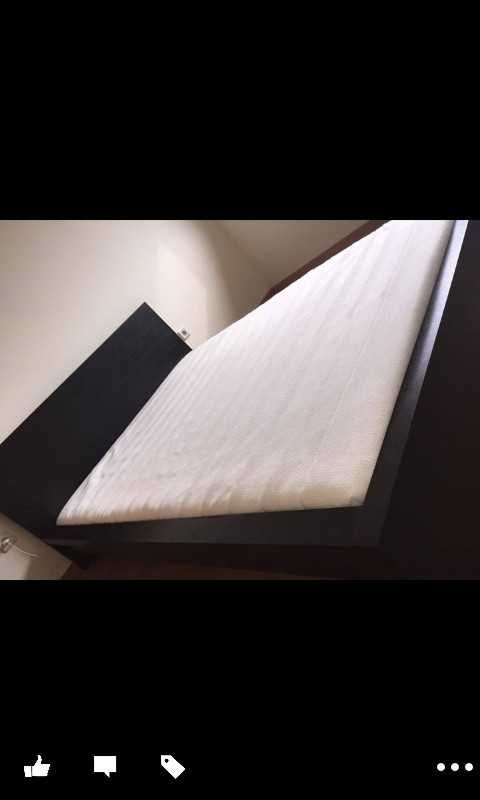 Cama de casal - IKEA