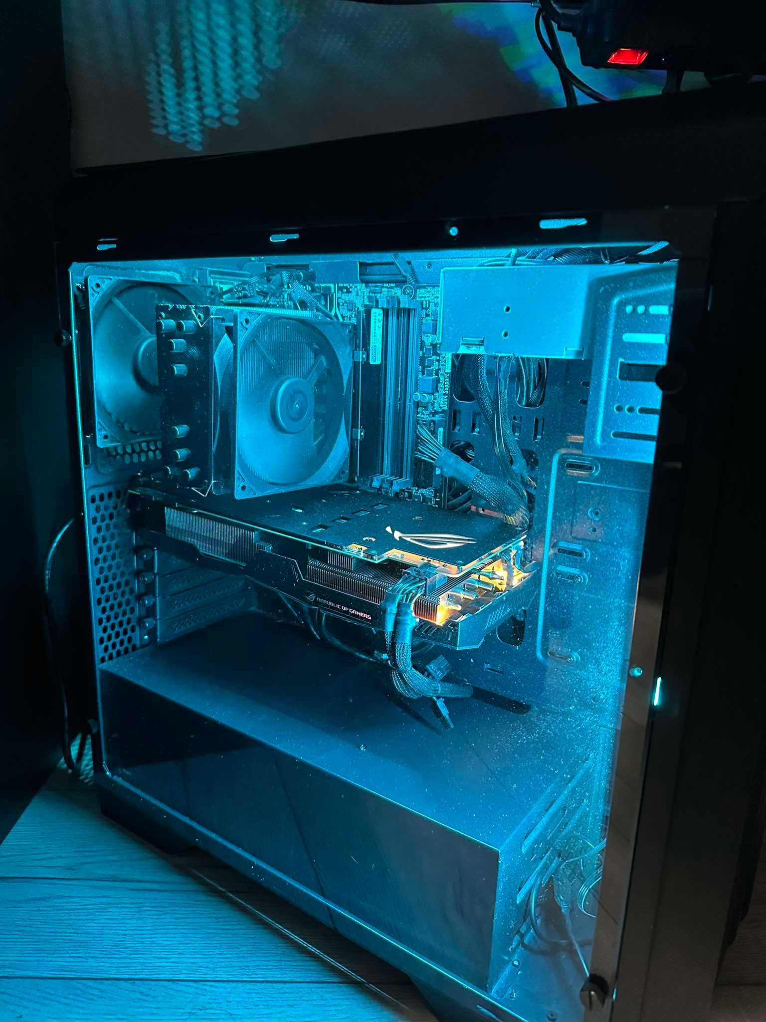 Komputer stacjonarny | Intel I7 7700 | GTX 1070Ti | 16GB RAM | SSD