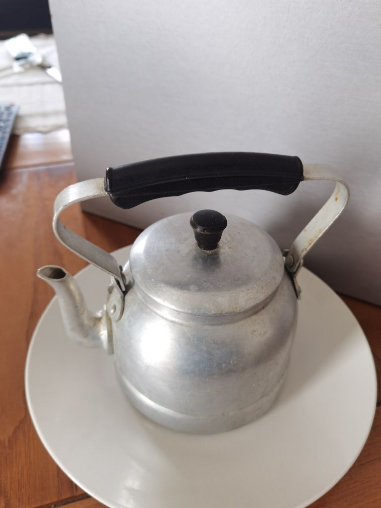 Chaleiras alumínio e inox