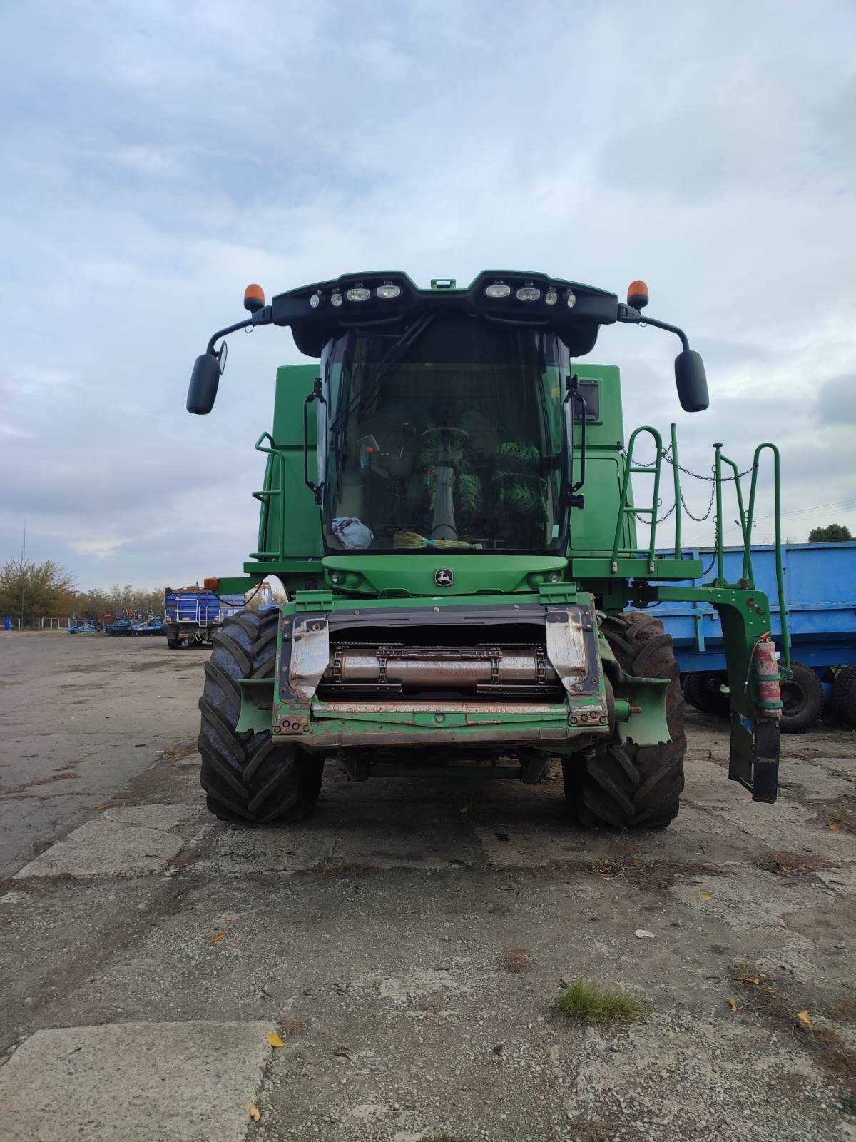 Комбайн John Deere S660 + жатка John Deere 625F Hydra Flex (7.6м)