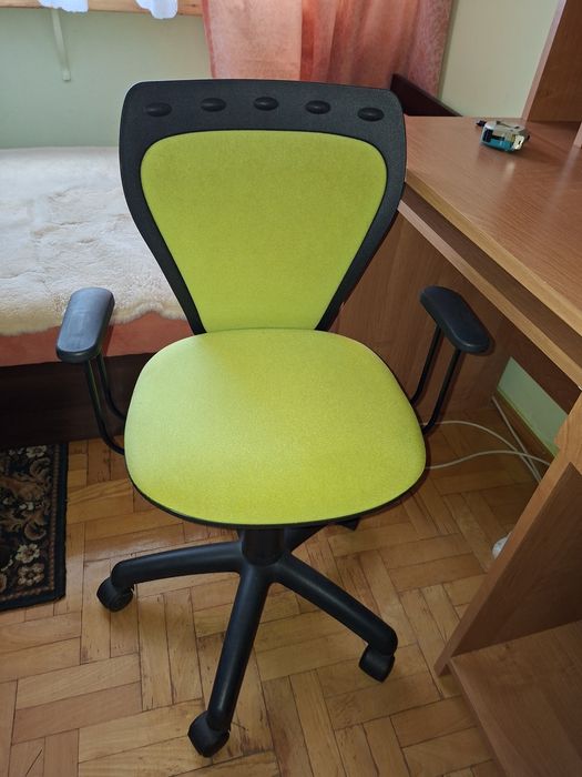 Fotel obrotowy z regulowaną wysokością 2 sztuki