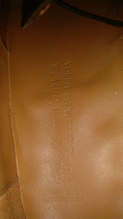 Sapatos em pele homem