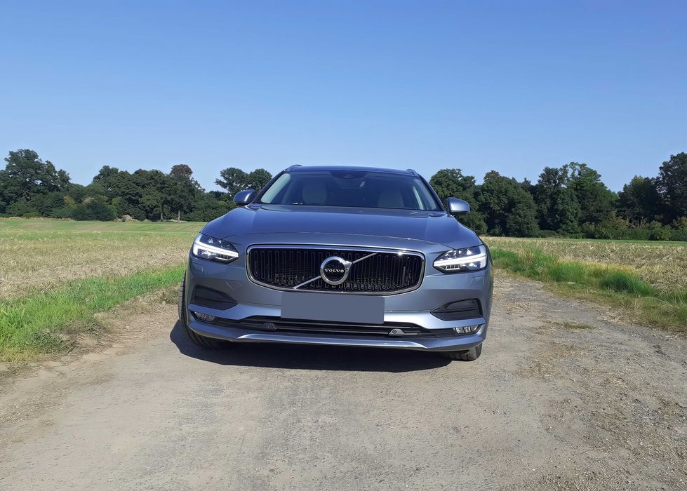 Volvo V90      2017
