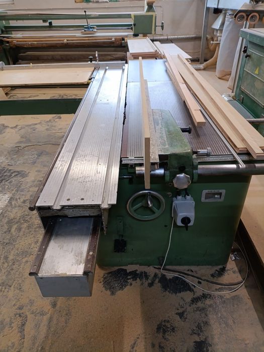 Piła formatowa, duży wózek