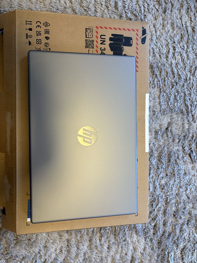 Laptop Hp 250 g10 - w ogóle nie używany