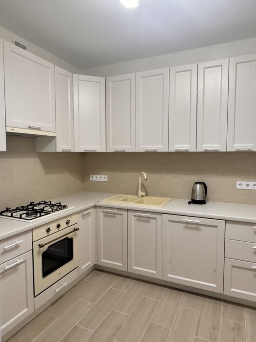 Оренда ЖК Італійський євротрійка