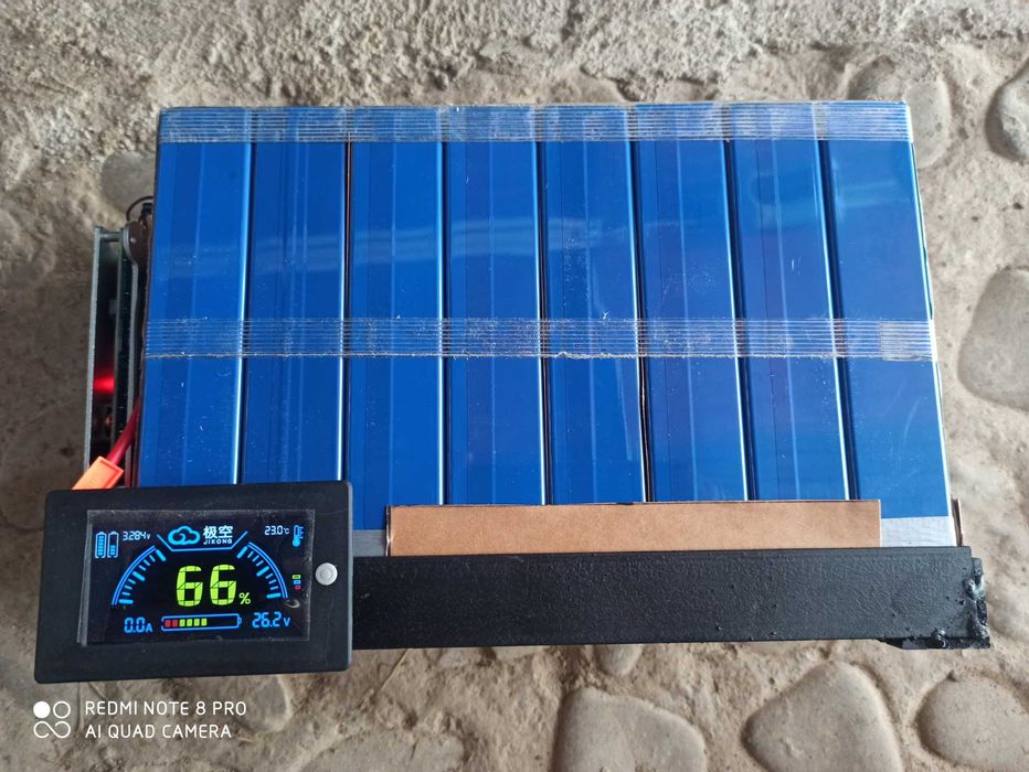 Magazyn Energii 24V Ogniwa LiFePo4 8 x 105Ah z BMS skonfigurowany