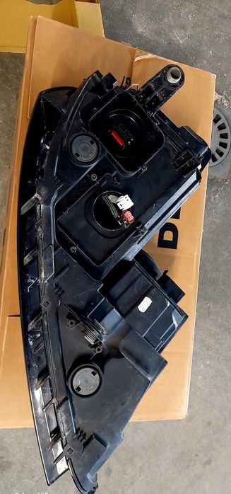 Farol esquerdo volkswagen passat b7