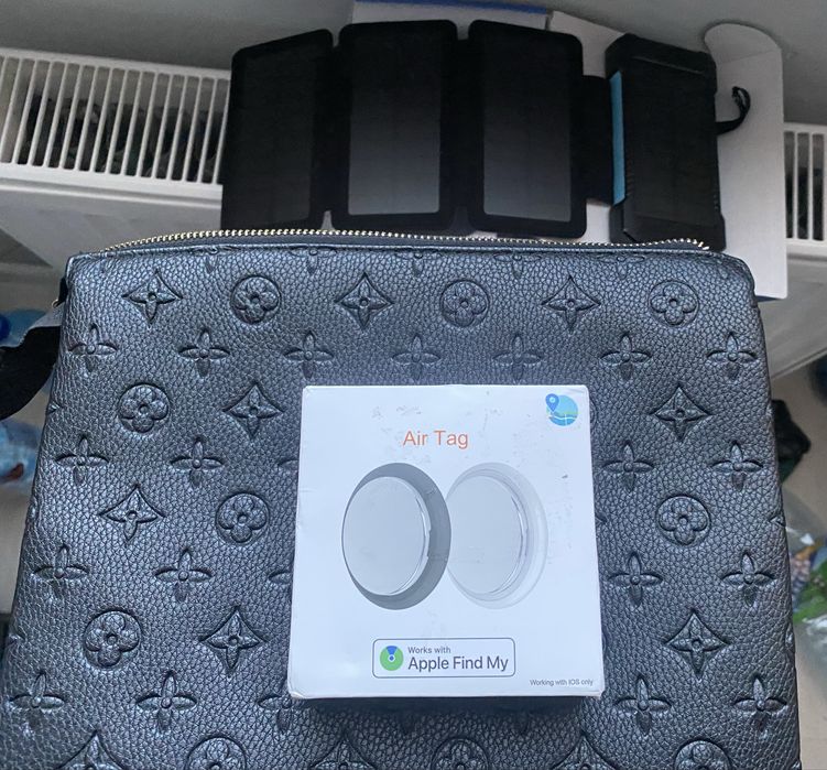 Продам Air Tag, працює з Apple Find My