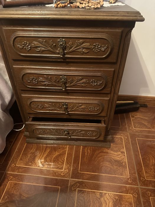 Mobilia quarto antiga