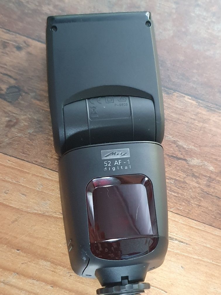Спалах Metz 52 AF-1 digital
