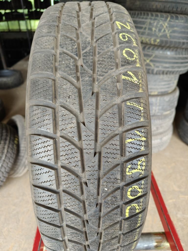 205/70R15 96T Hankook Winter I*cept RS          Z601/190C