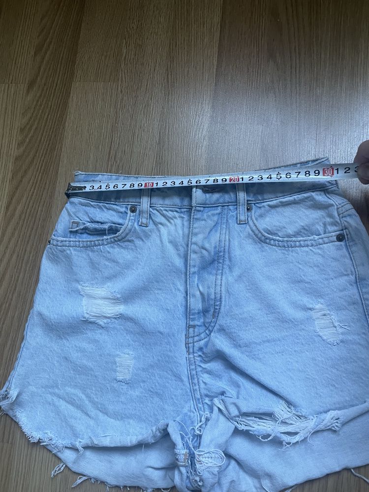 Джинсові шорти ZARA