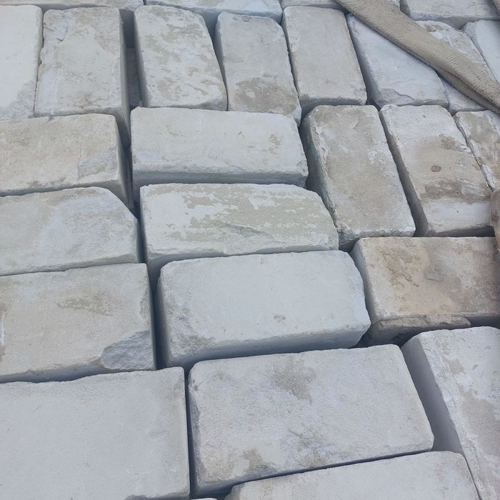 Продам  кирпичь селикатный