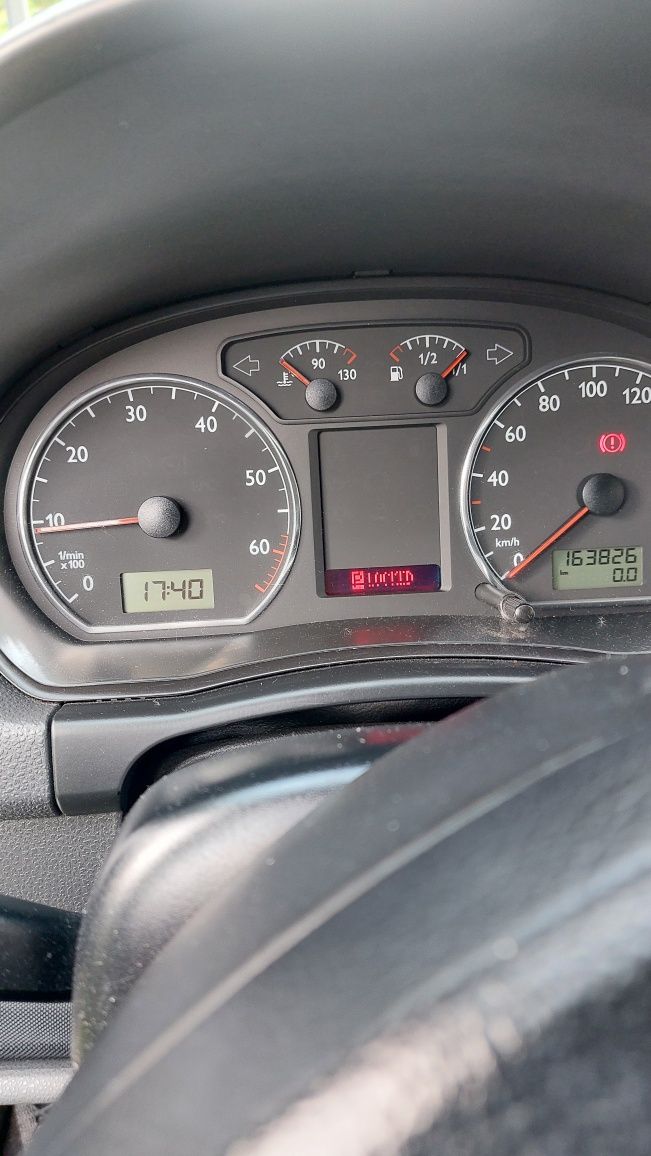 Volkswagen Polo CRICKET 2005