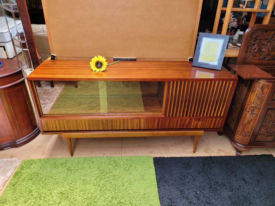 Aparador vintage - Totalmente restaurado