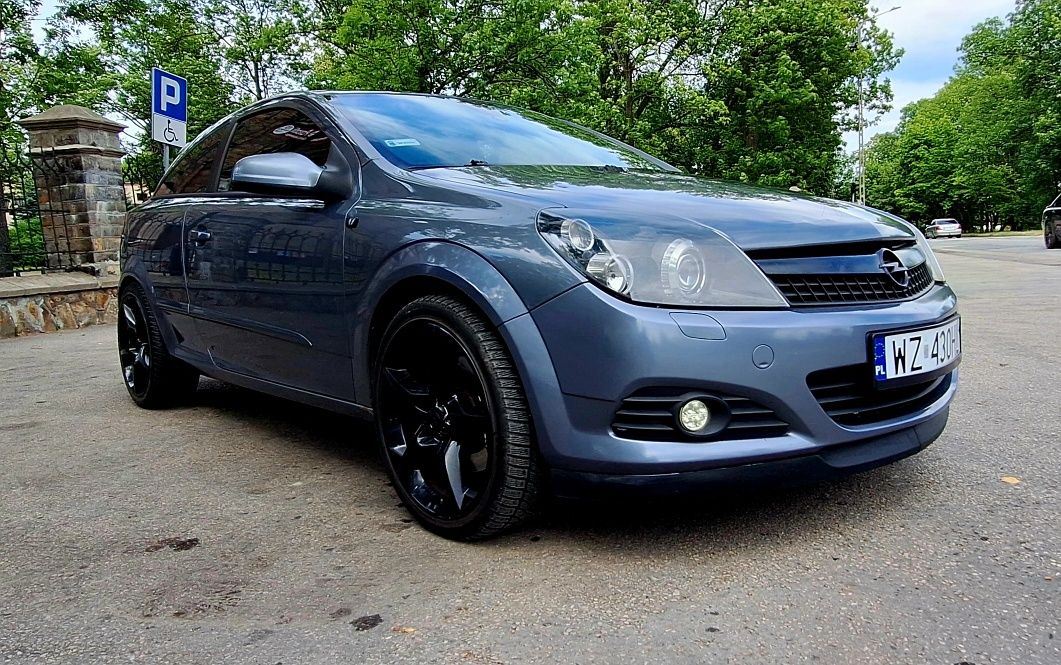 Opel Astra H Gtc 1.9