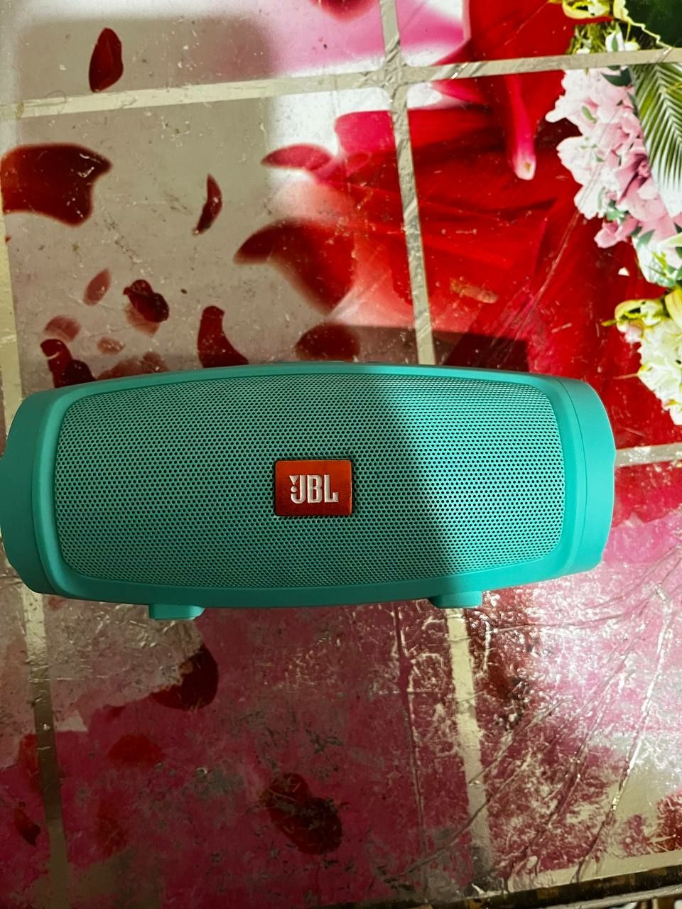 Колонка jbl новая