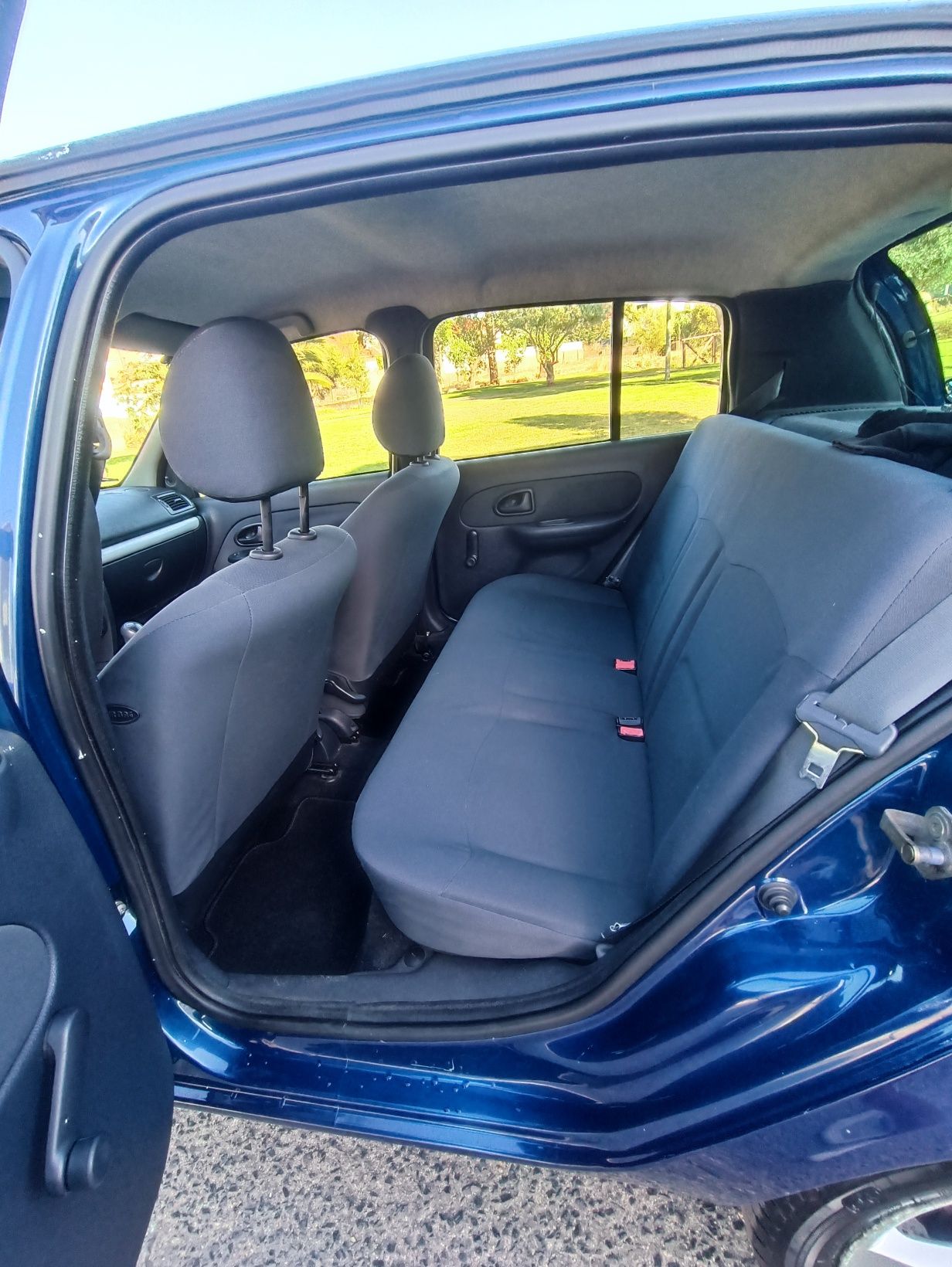 Clio 1.2 gasolina, 2002, Retoma