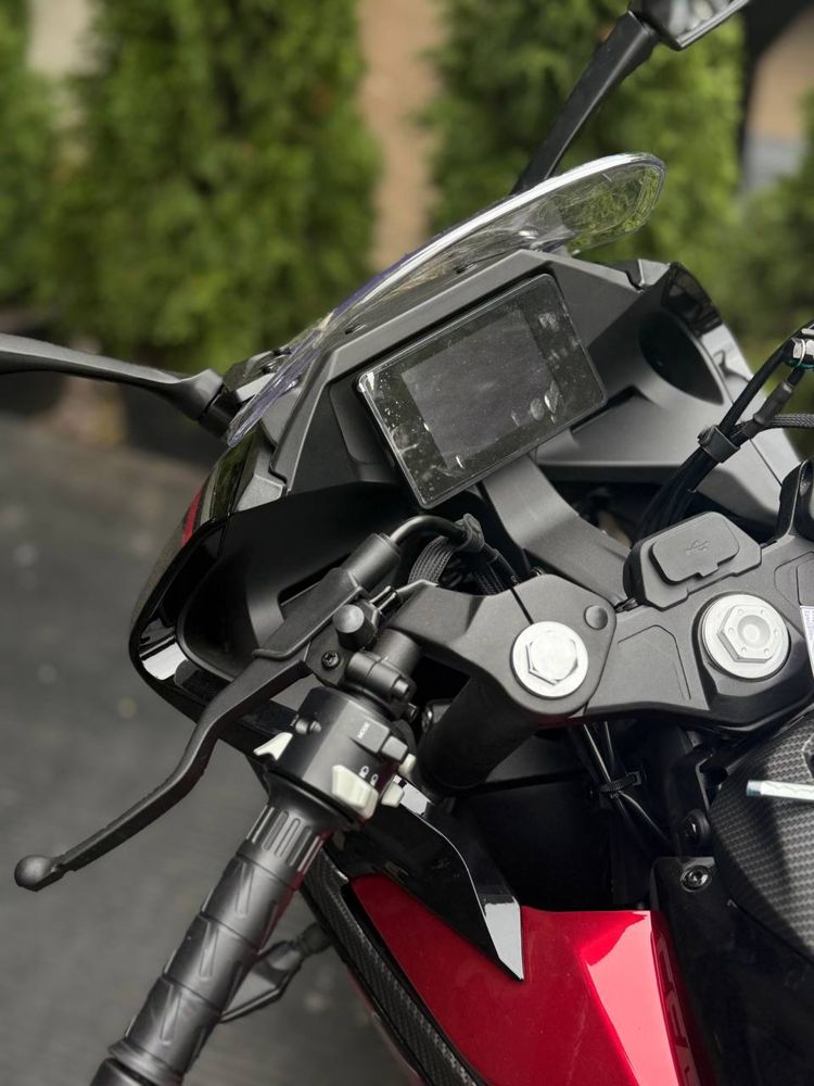 Мотоцикл CFMOTO 250SR LITE на Інжекторі