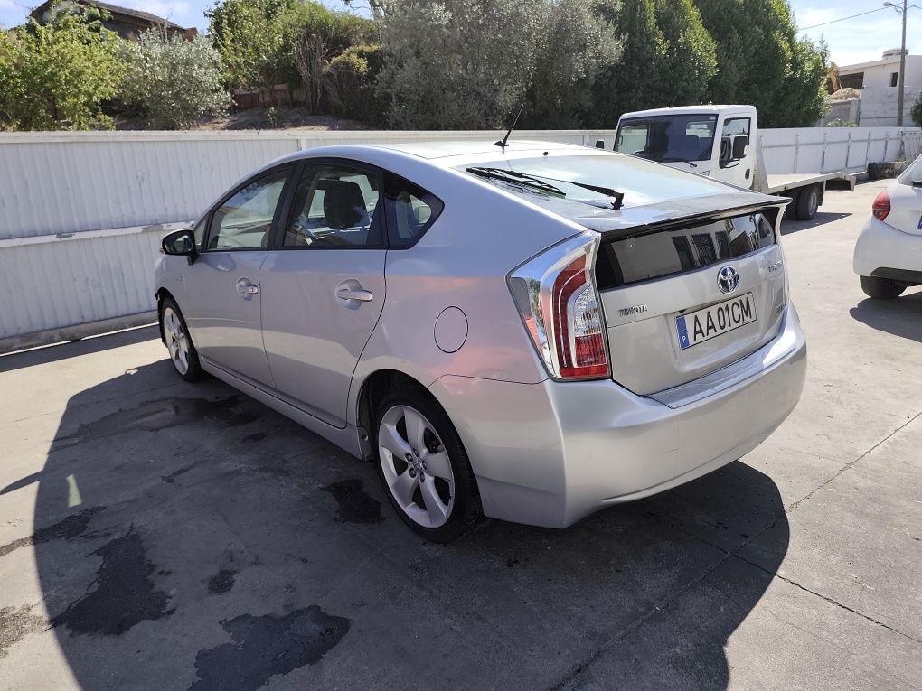 Toyota Prius de 2012 fácil reparação