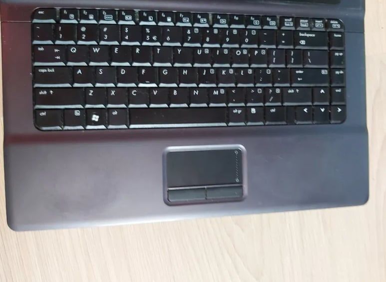 Laptop HP 550 klawiatura nie działa