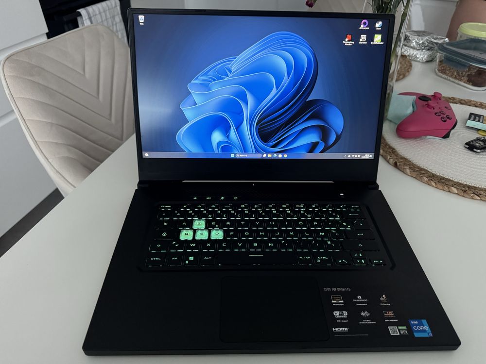 Asus TUF F15 GTX 3070 i7 16gb ram