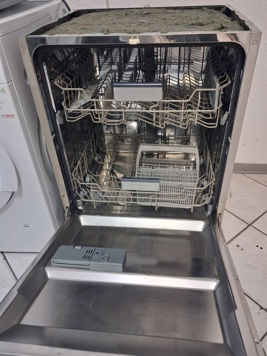 Zmywarka Samsung podblatowa 60cm Srebrna! Gwarancja i transport ‼️