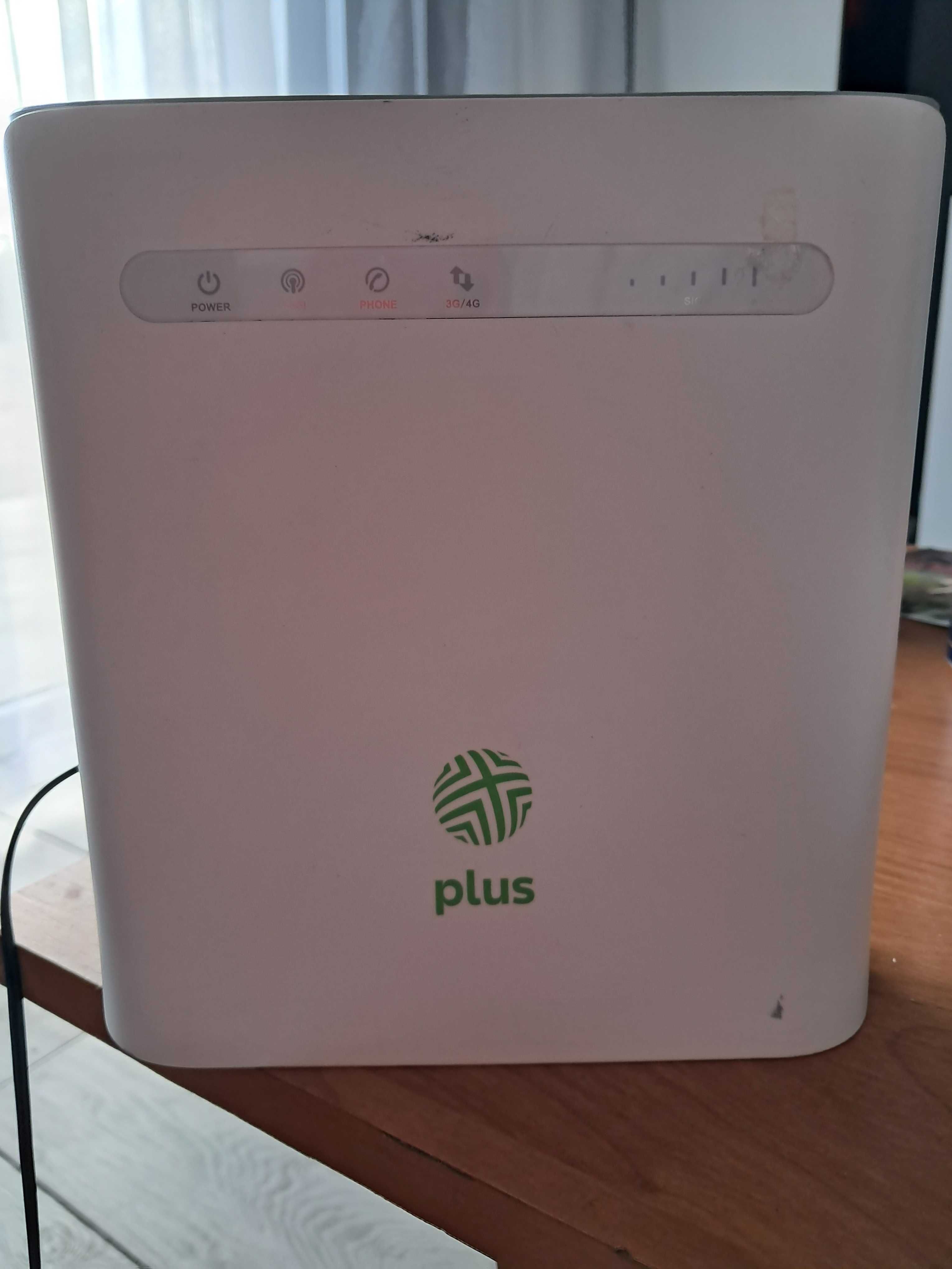 Router ZTE model MF286R