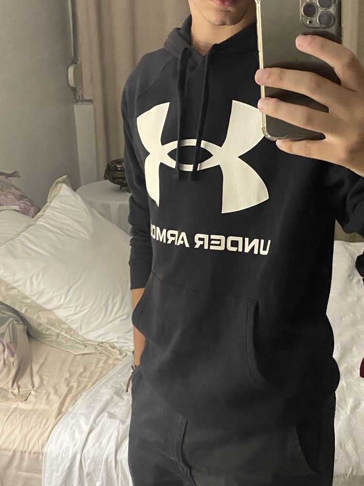 Sweatshirt Under Armour Tam M