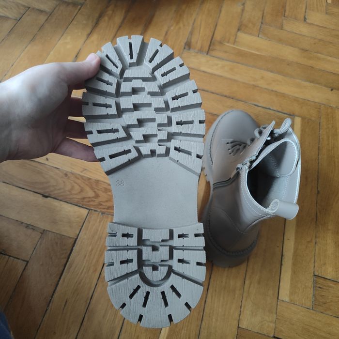 Жіночі черевики демісезон