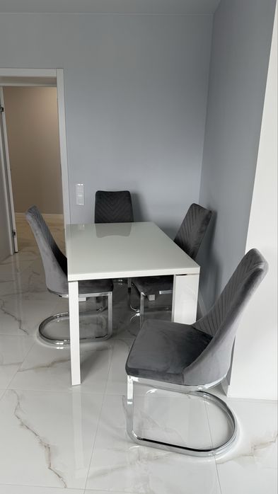 Обідній стілець, стілець на кухню