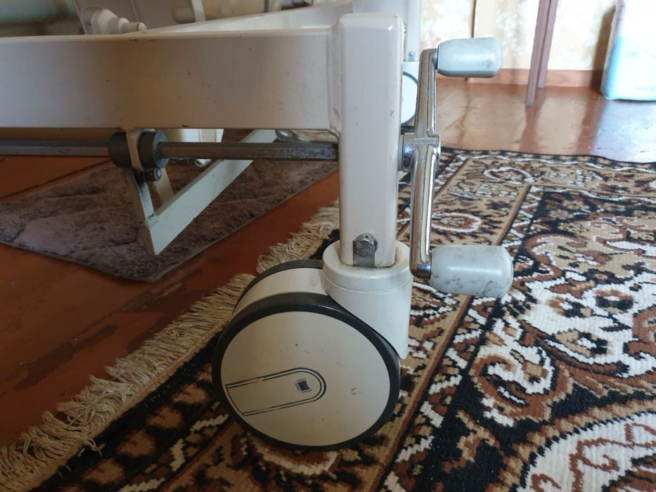 Продається медичне ліжко, ліжко для лежачих