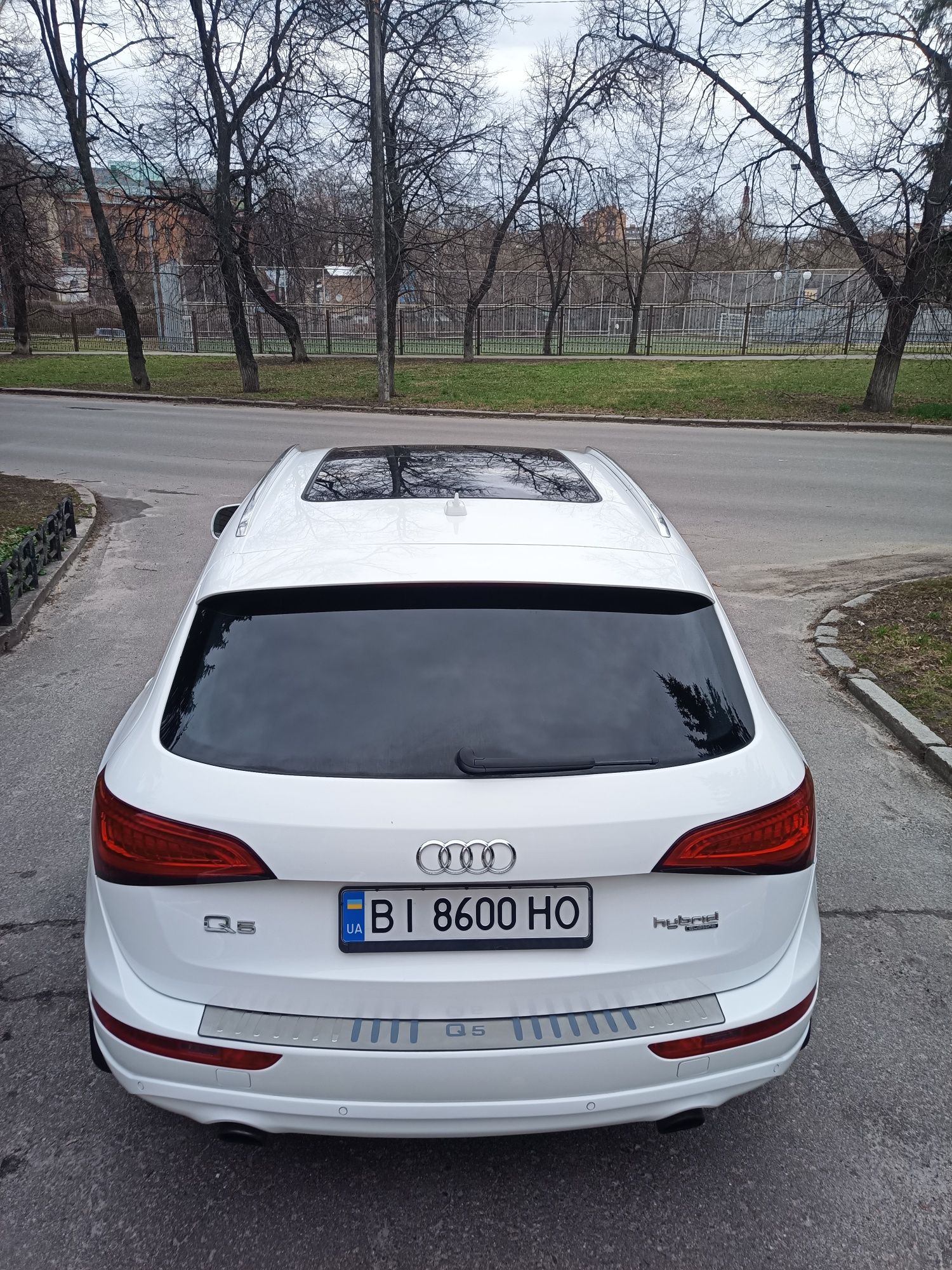 AUDI Q-5 Hybrid Full