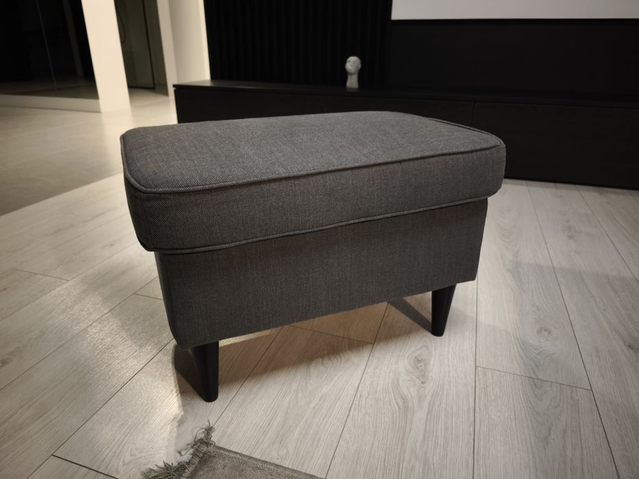 IKEA podnóżek Strandmon ciemnoszary