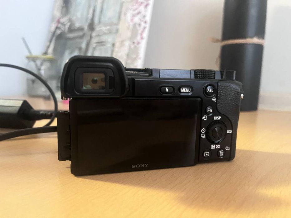 Sony A6100 kit (16-50mm)