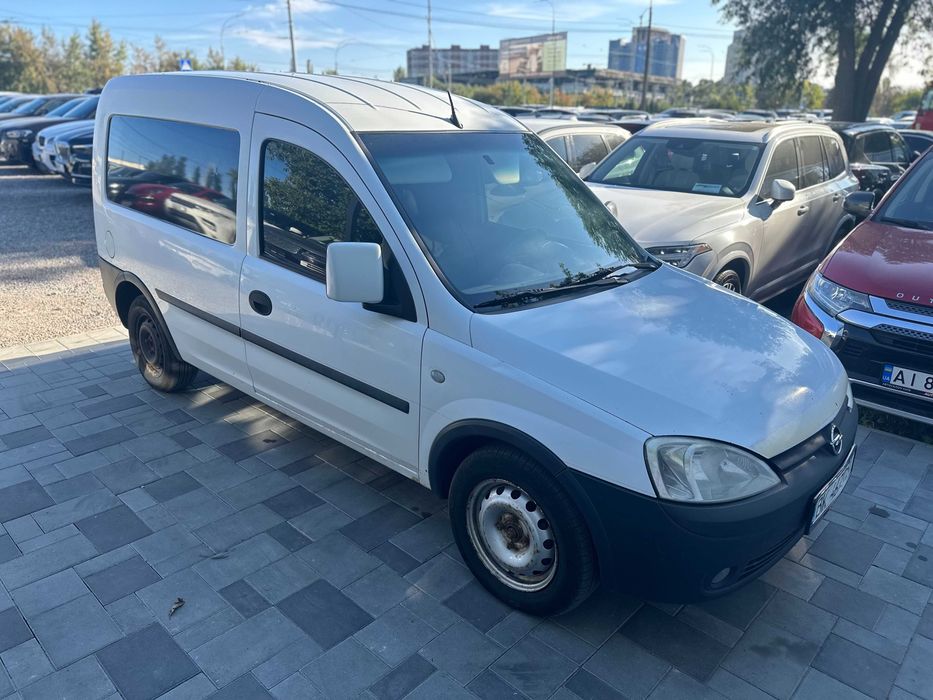 Opel Combo 2004 Академіка Глушкова 6А
