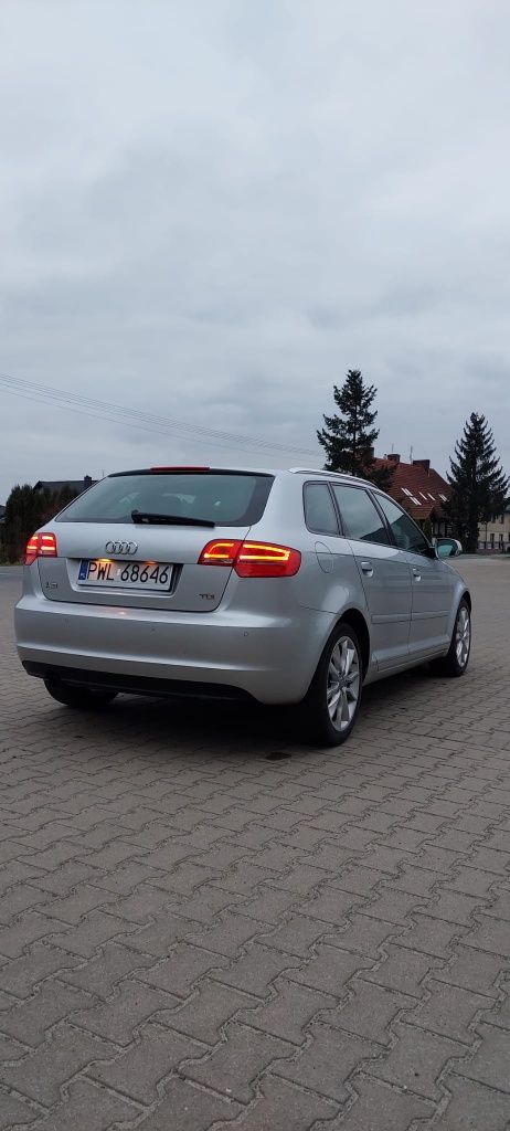 Audi A3 8p0 2.0 diesel 2011 rok