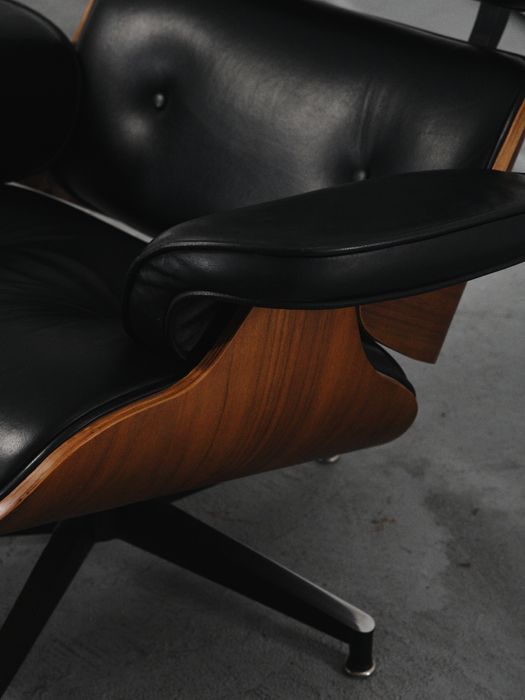 Cadeirao eames lounge