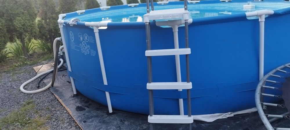 Бассейн Интекс 5.4 на 1.22 + песочный фильтр