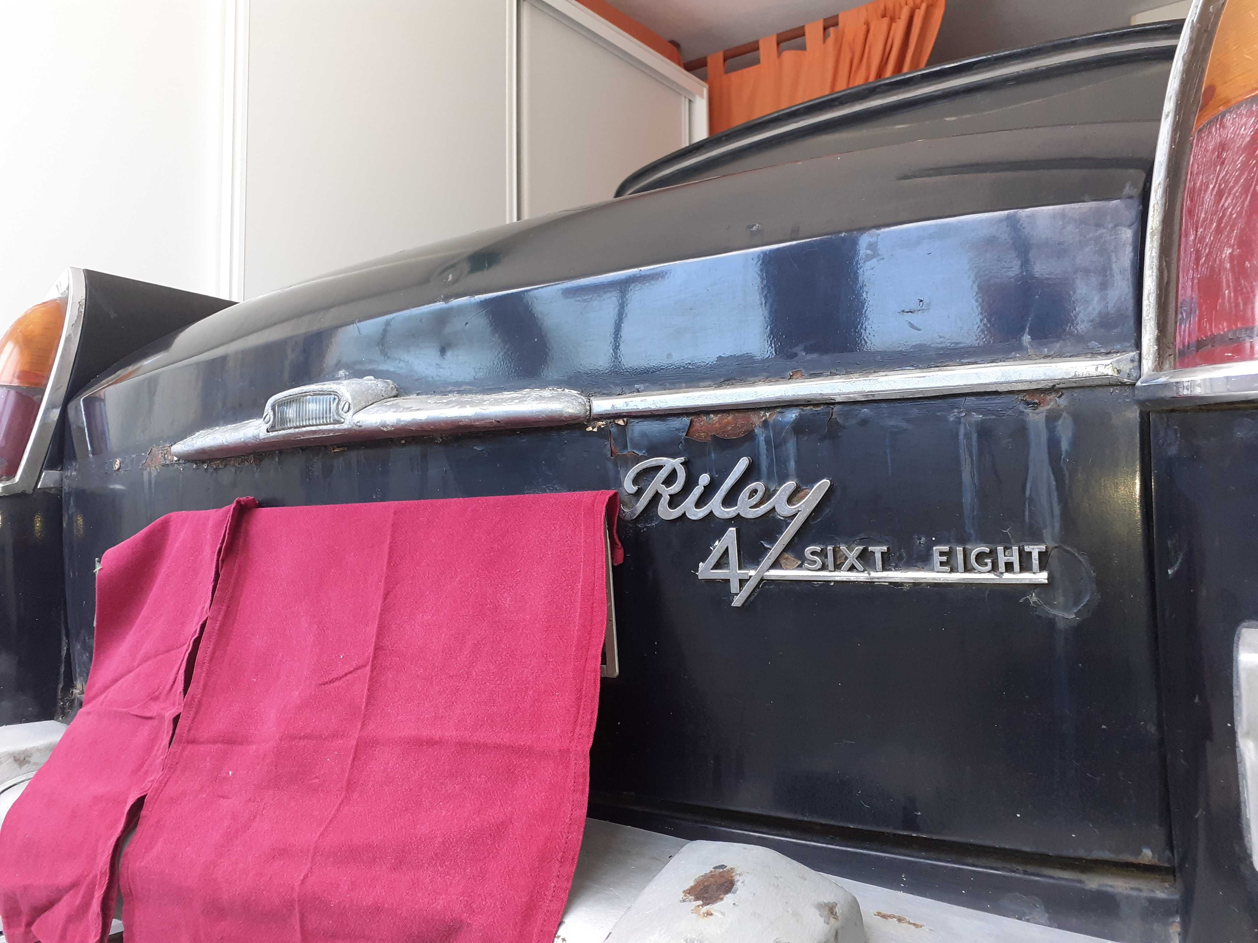 Classico BMC Riley 4/68 de 1961