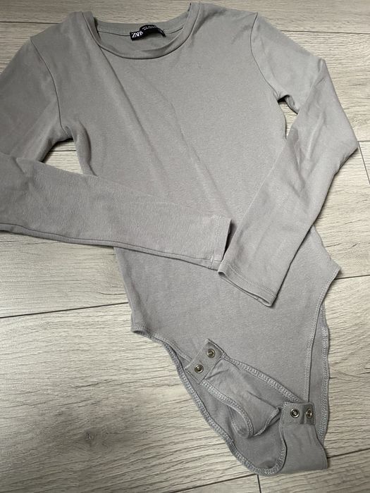 боді сірий zara.