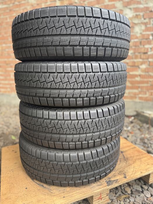 205/60 R16 PIRELLI ICE ASIMMETRICO (95% протек.) Липучка 205 215/60 65