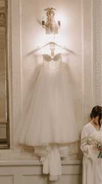 Весільна сукня від салону Odri