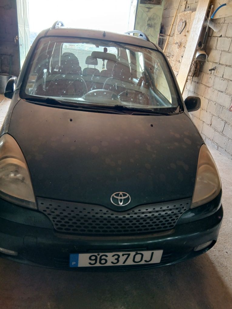 Vendo Toyota Yaris