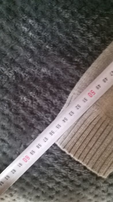 Sweter reserved rozm 158