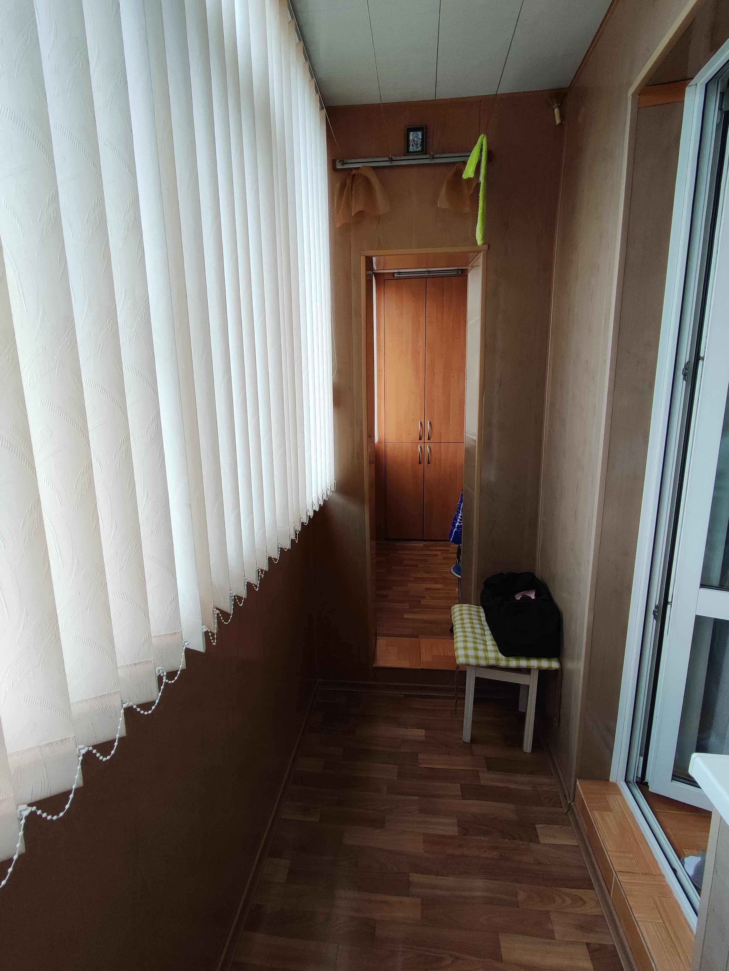 Продаж 4-х кімнатної квартири на Бородинському, вул.Дніпр. пороги